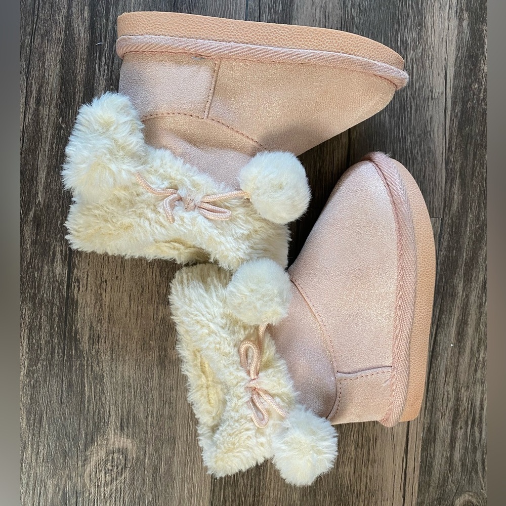 Thereabouts Toddler Girls Lil Willa Flat Heel Winter Boots Size 6 - Picture 4 of 9